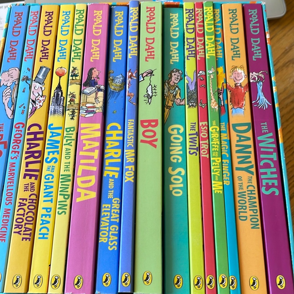 Roald Dahl Collection 16 Books EXCELLENT Condition Books